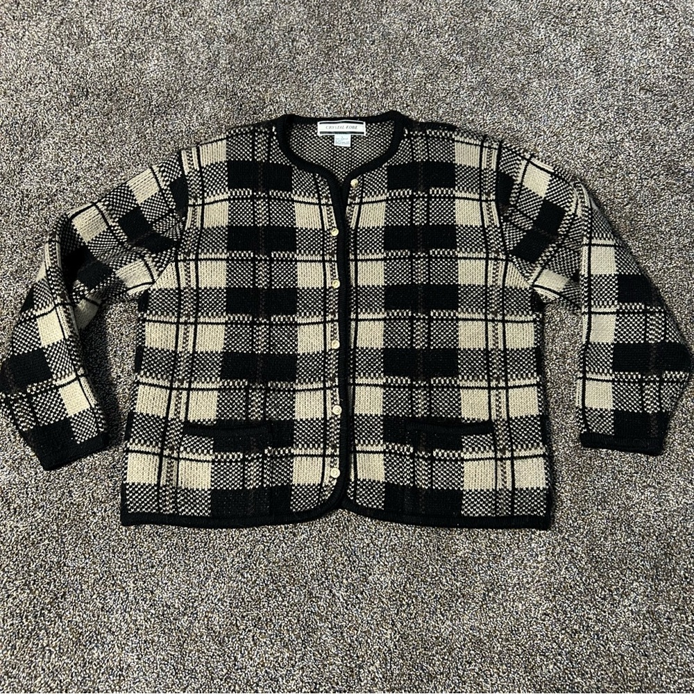 Vintage 80s Crystal-Kobe women’s large tan black checked plaid cardigan sweater